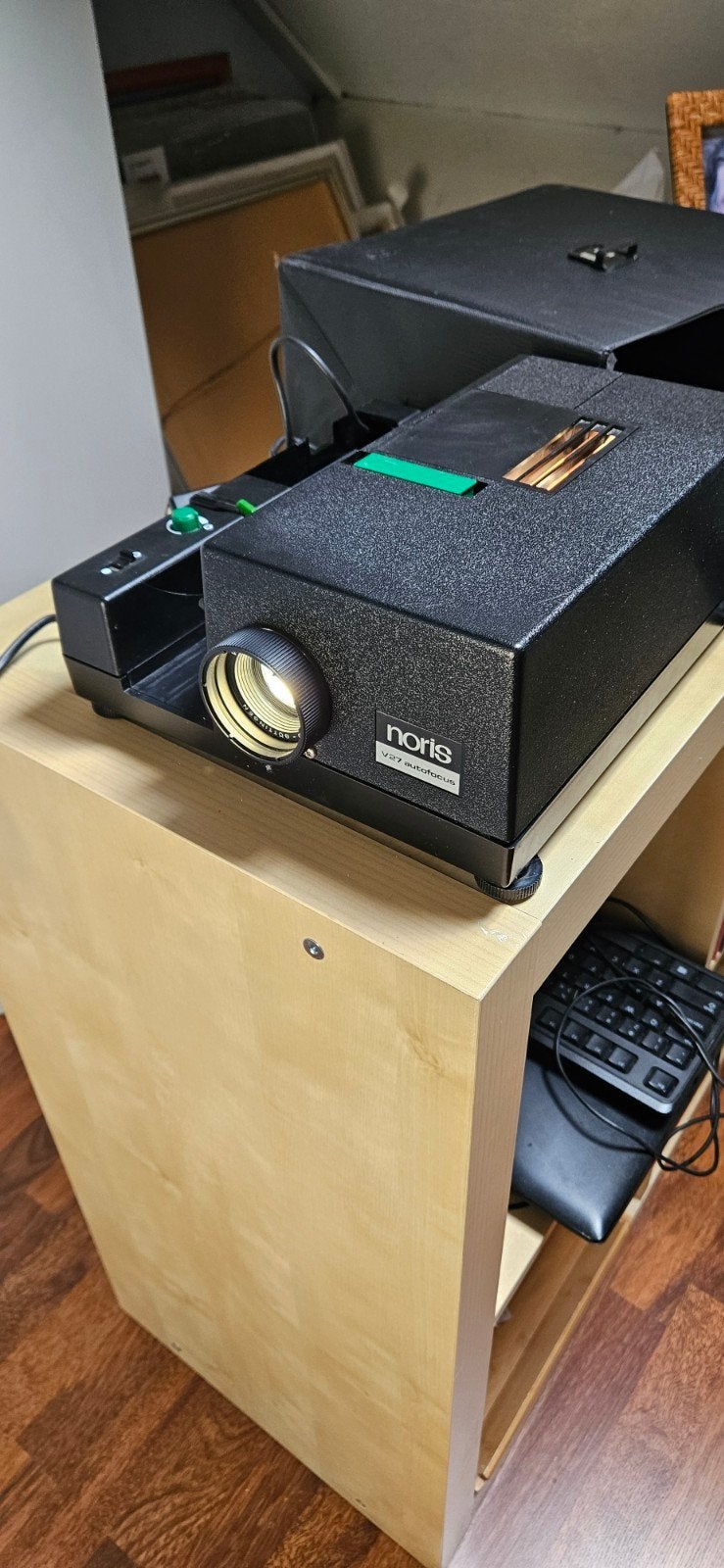 Noris Norimat auto-focus diaprojector, Ophalen, Gebruikt
