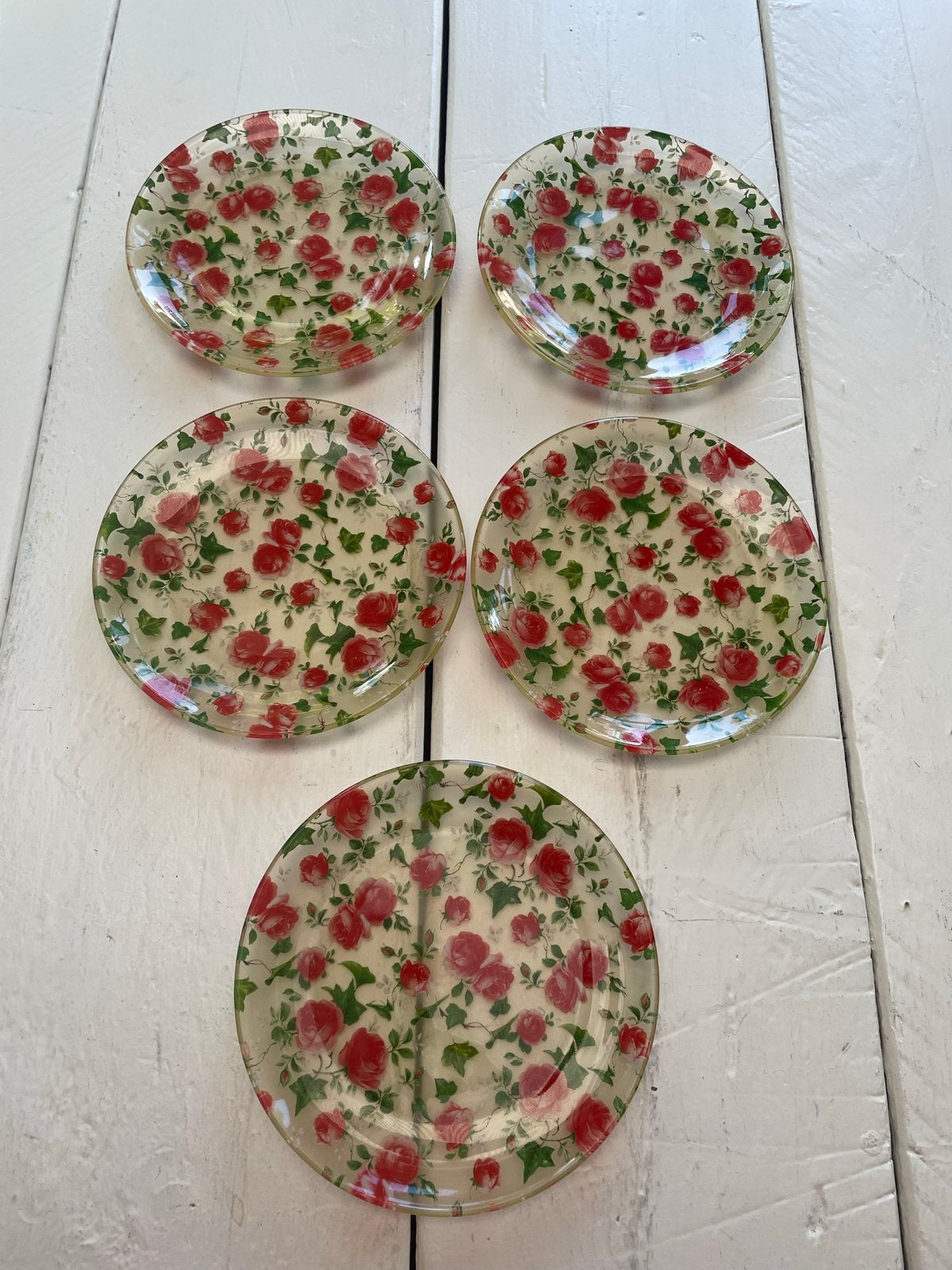 5 Glazen gebaksbordjes met rozenprint, Ophalen of Verzenden, Bord(en), Overige stijlen, Glas