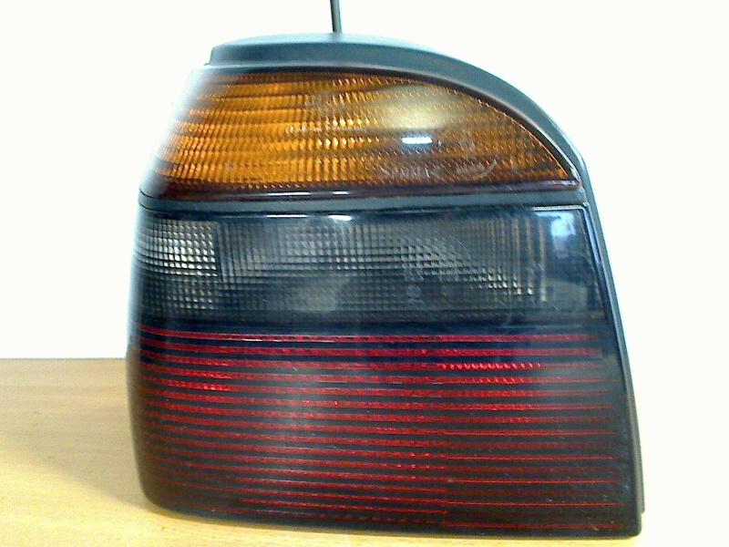 Achterlicht Links Volkswagen Golf III Cabrio Restyling (1E7), Gebruikt, Volkswagen, Volkswagen AG, Kundenbetreuung@volkswagen.de