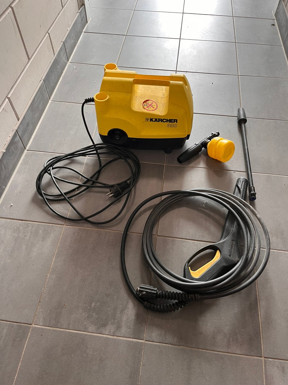 Kärcher 330 Hogedrukreiniger - Gebruikt, Ophalen, Gebruikt, Elektrisch