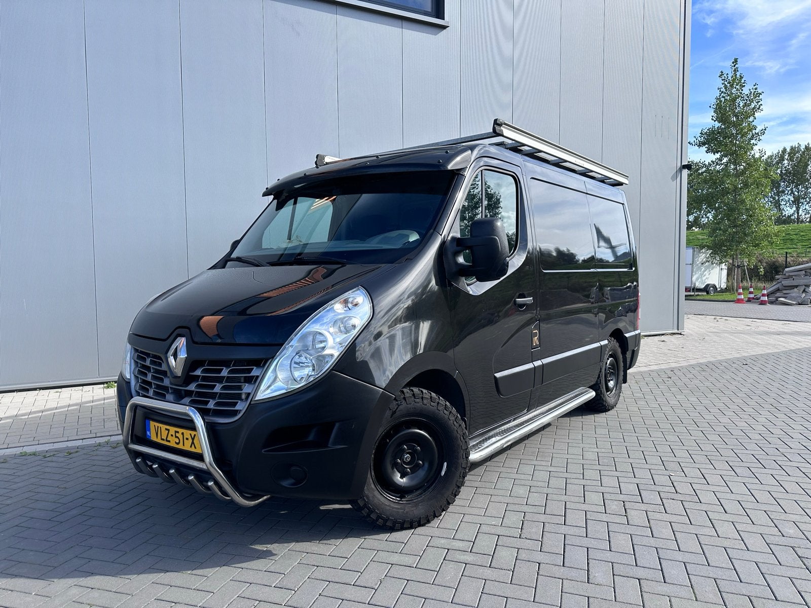 Renault Master 2.3D 92KW 2016 Zwart, 125 pk, 4 cilinders, Renault, 2500 kg
