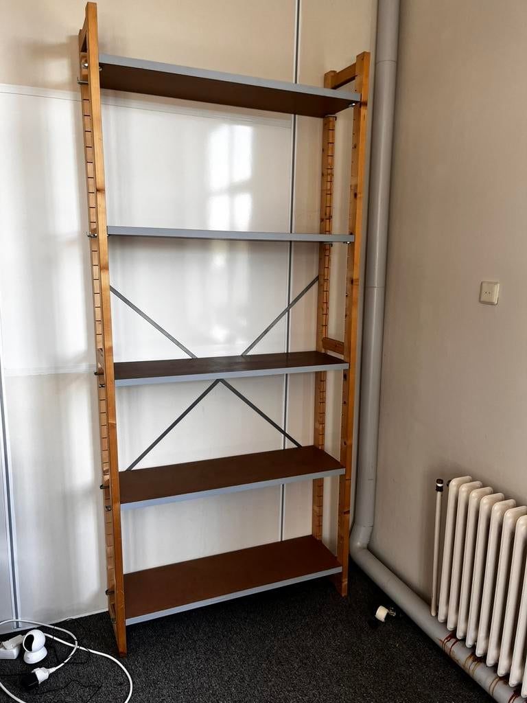 Stellingkast bruynzeel - 2 stuks - 230 hoog 30 diep, Ophalen of Verzenden, Gebruikt