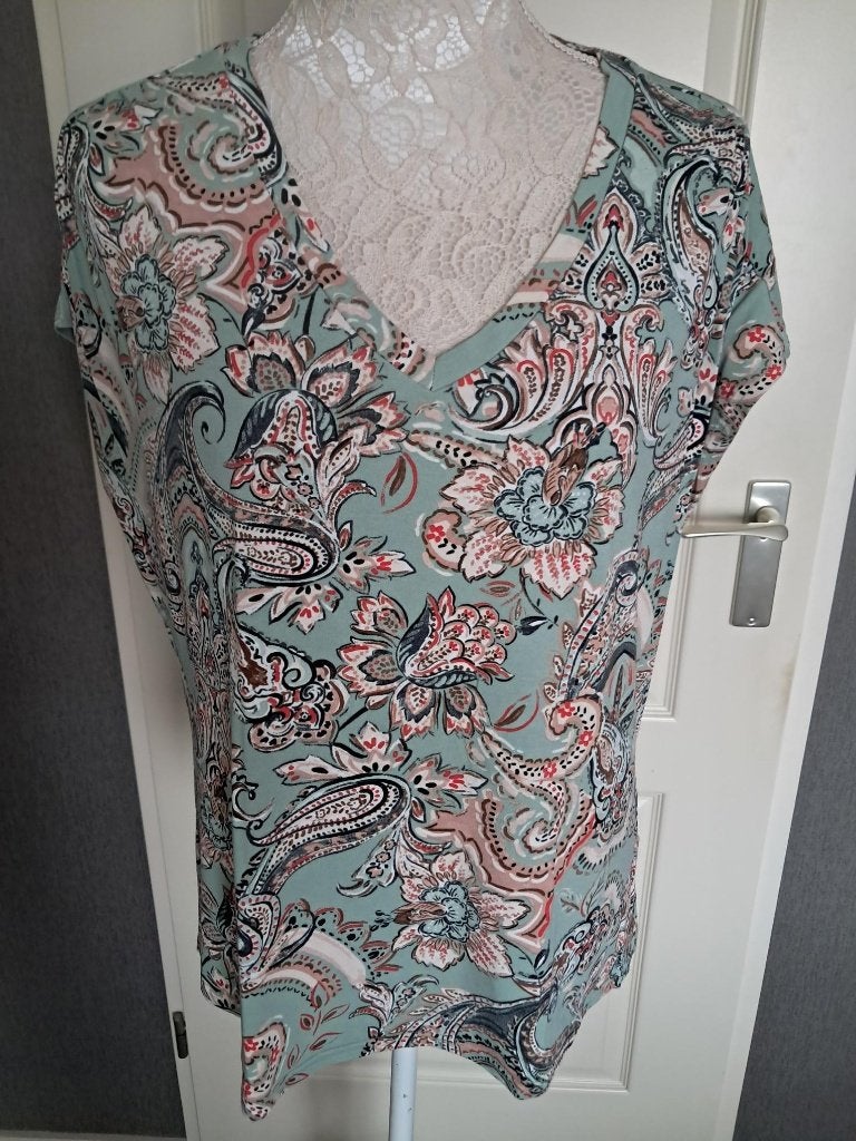 Shirt &CO Woman  Kleur : Groen Maat : L, Kleding | Dames, Meerkleurig, Maat 42/44 (L), &Co Woman, Ophalen of Verzenden