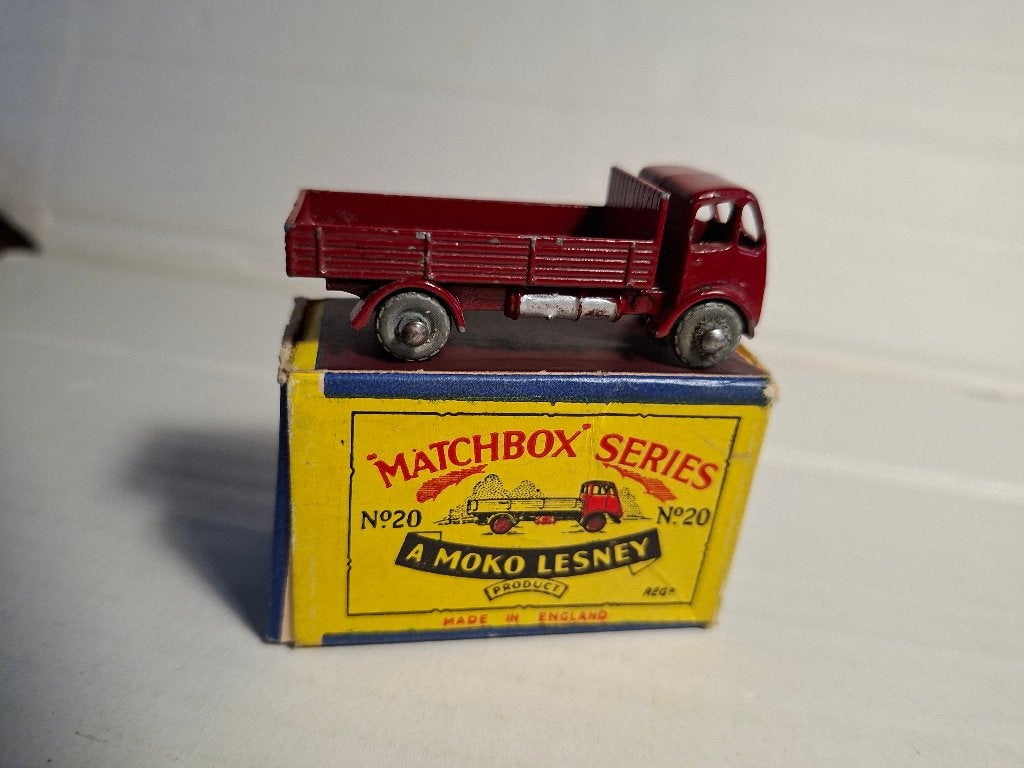 Matchbox Lesney #20 A ERF stake truck HTF MOKO Lesney B box, Verzenden, Gebruikt, Bus of Vrachtwagen