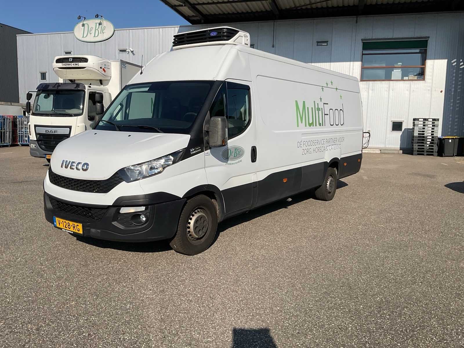 2016 Iveco 35S13 IS35SC2AA Bestelbus, Auto's, Automaat, Achterwielaandrijving, Gebruikt, Iveco