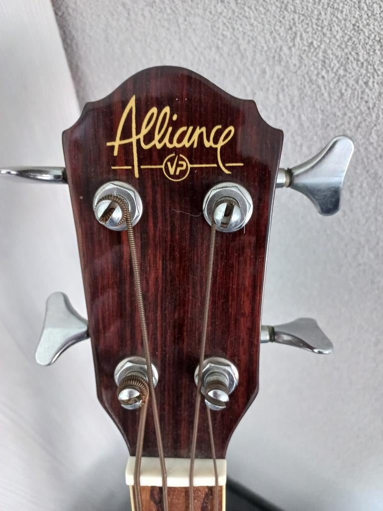 Te koop akoestische bass gitaar, Ophalen, Semi-akoestisch