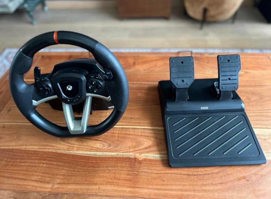 Hori Racing Wheel Overdrive voor Xbox Series X|S, Spelcomputers en Games, Spelcomputers | Xbox | Accessoires, Ophalen, Zo goed als nieuw
