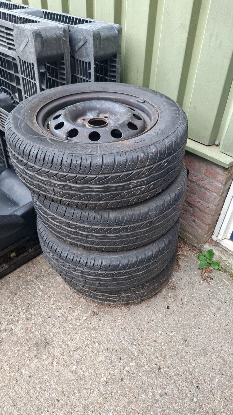 Volvo V70 4x Winterbanden met goed profiel, Auto diversen, Auto-accessoires, Ophalen of Verzenden, Gebruikt