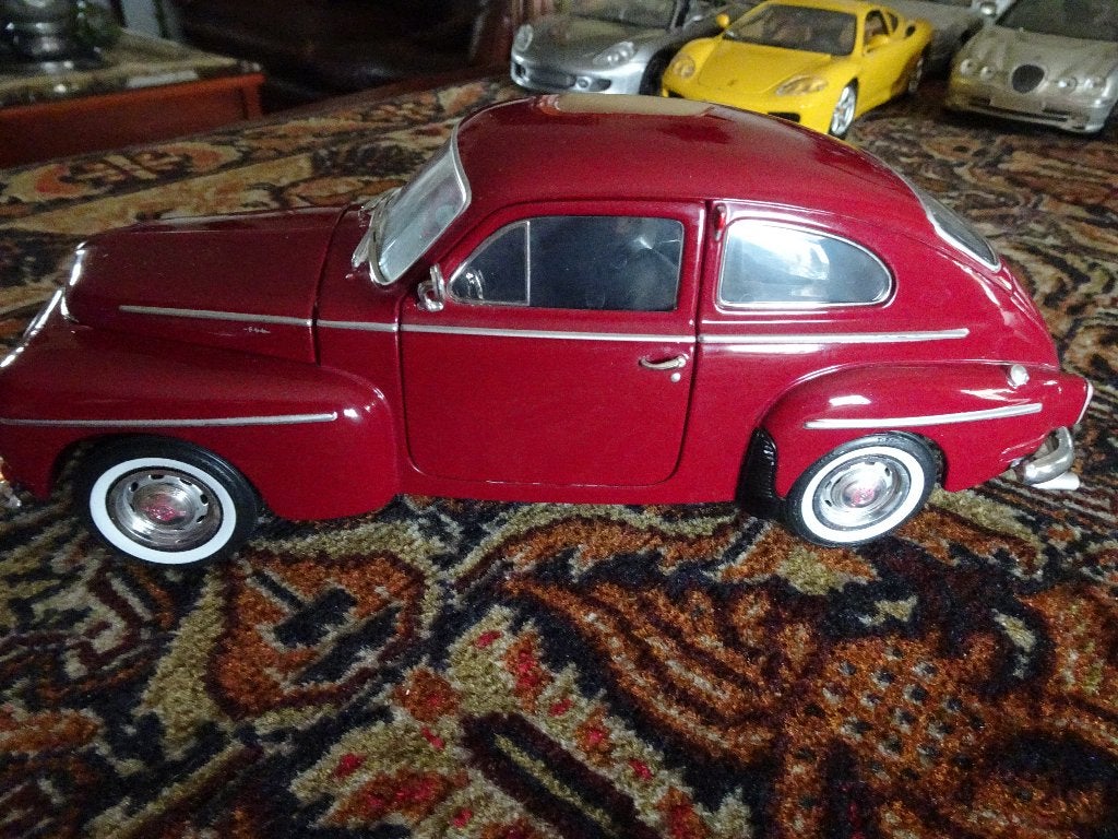 MOOIE VOLVO P544 ROOD  ZONDER DOOS GEHEEL GAAF REVELL, Ophalen of Verzenden, Zo goed als nieuw, Auto, Revell