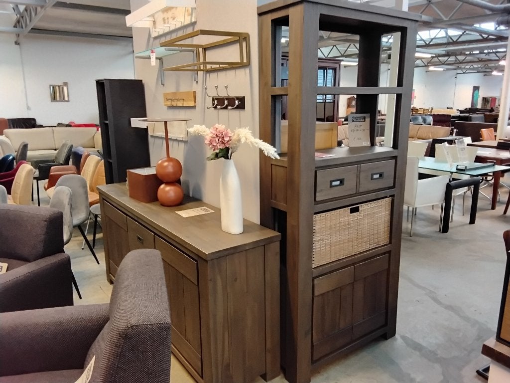 diverse kasjes, wandkasten, dressoirs ed Second Life Wolvega