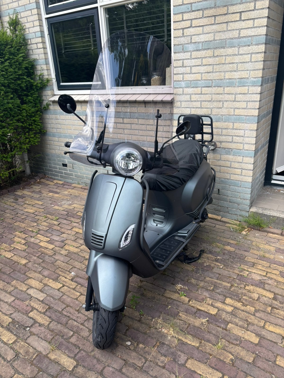 Senzo Rivalux S matgroen 45 km/h, Fietsen en Brommers, Snorfietsen en Snorscooters, Zo goed als nieuw, Benzine, Ophalen, Overige merken