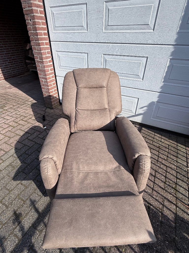 Foto 6 van elektrische NIEUWE sta op / relax fauteuil