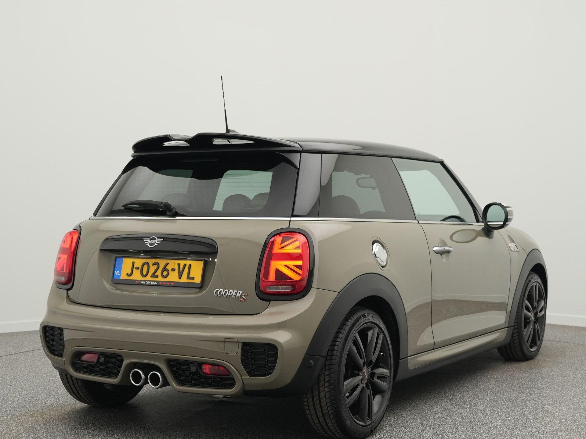 MINI 3-Deurs 2.0 Cooper S Knightsbridge Edition 192 PK Autom, Auto's, 1998 cc, Stof, Gebruikt, Euro 6