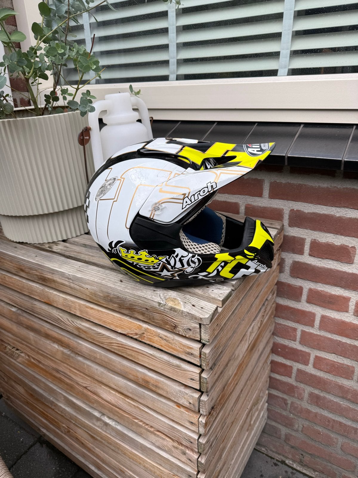 Airoh Crosshelm Maat S, Motoren, Overige merken, Offroadhelm, Ophalen of Verzenden, S