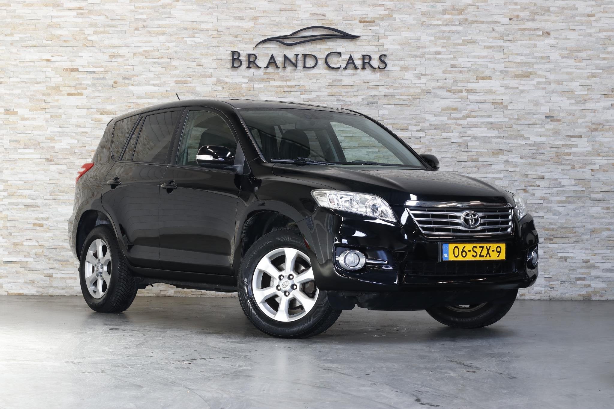 Toyota RAV4 2.0 VVTi Dynamic 2012 | Camera | Navi | Cruise |, Euro 5, Gebruikt, 4 cilinders, 2000 kg