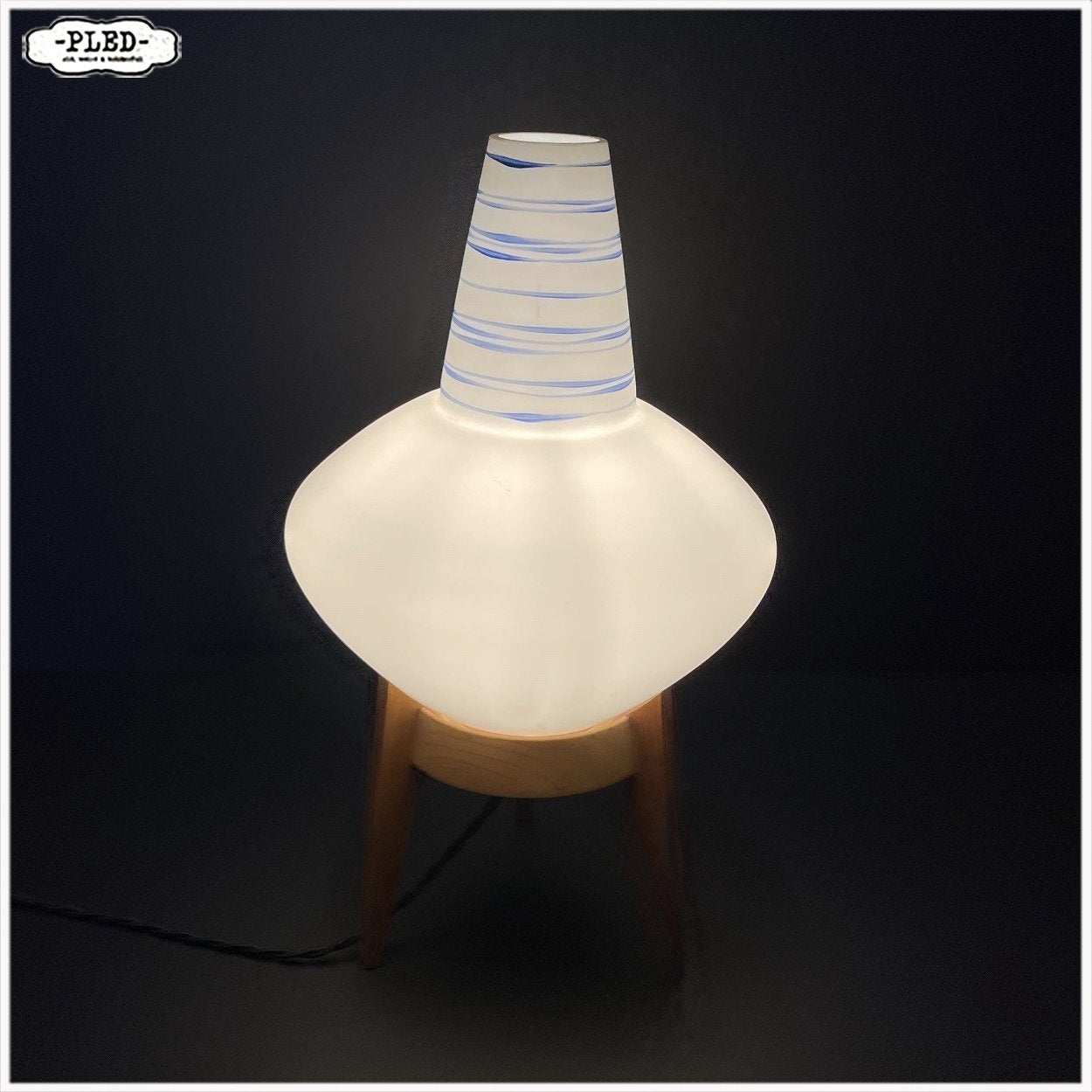 Opaline tafellamp, ÚLUV, Tsjechoslowakije, 1960s Lamp, Ophalen, Gebruikt, Nb, Minder dan 50 cm