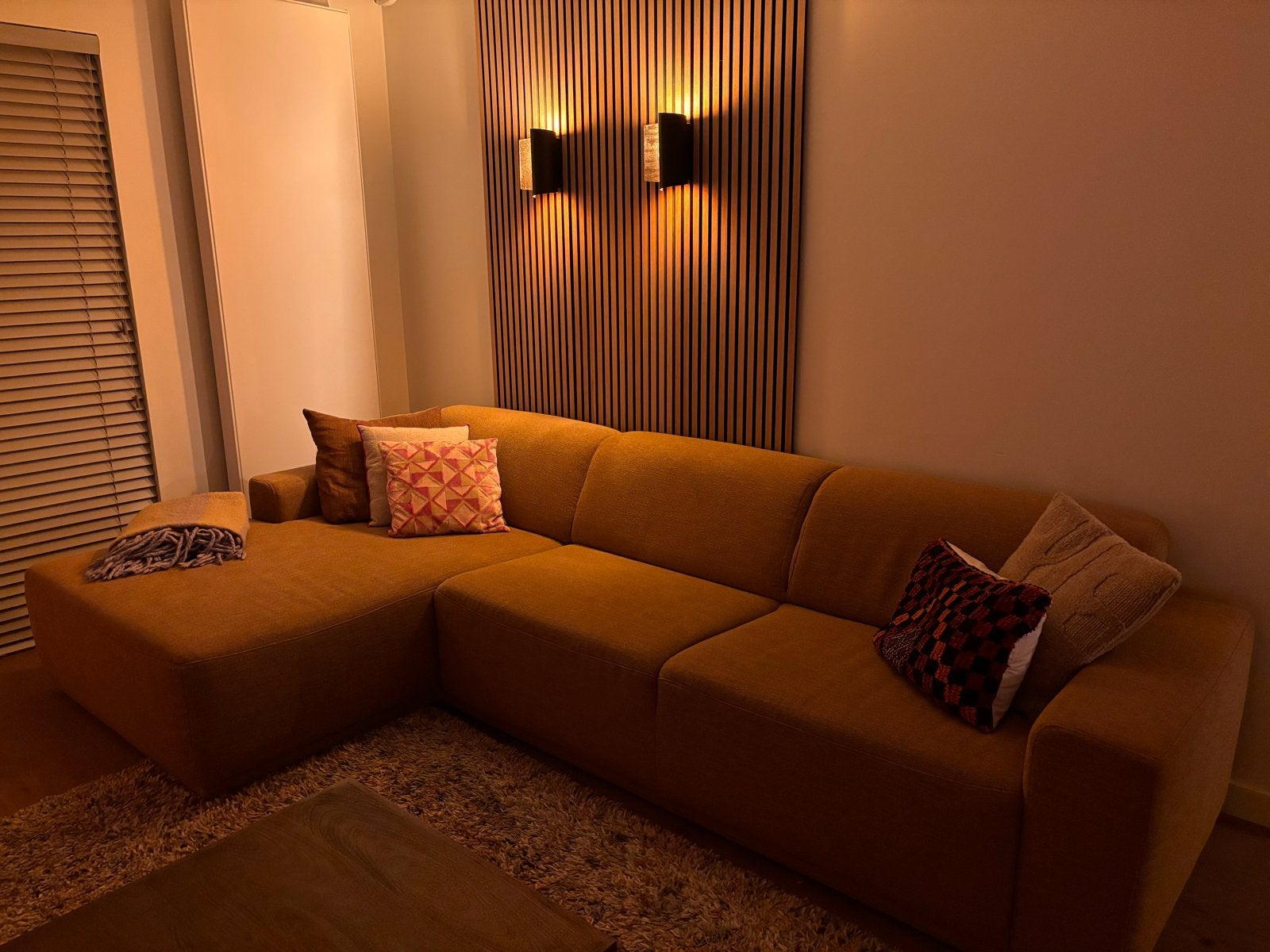 Ruime hoekbank met loungegedeelte - 320x170cm, Huis en Inrichting, Ophalen, Gebruikt, Hoekbank, 300 cm of meer