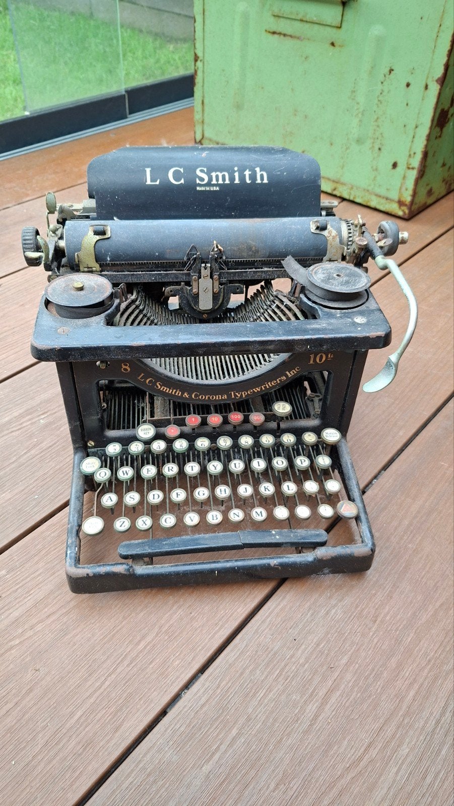 Vintage, brocante typemachine van L.C Smith, Ophalen