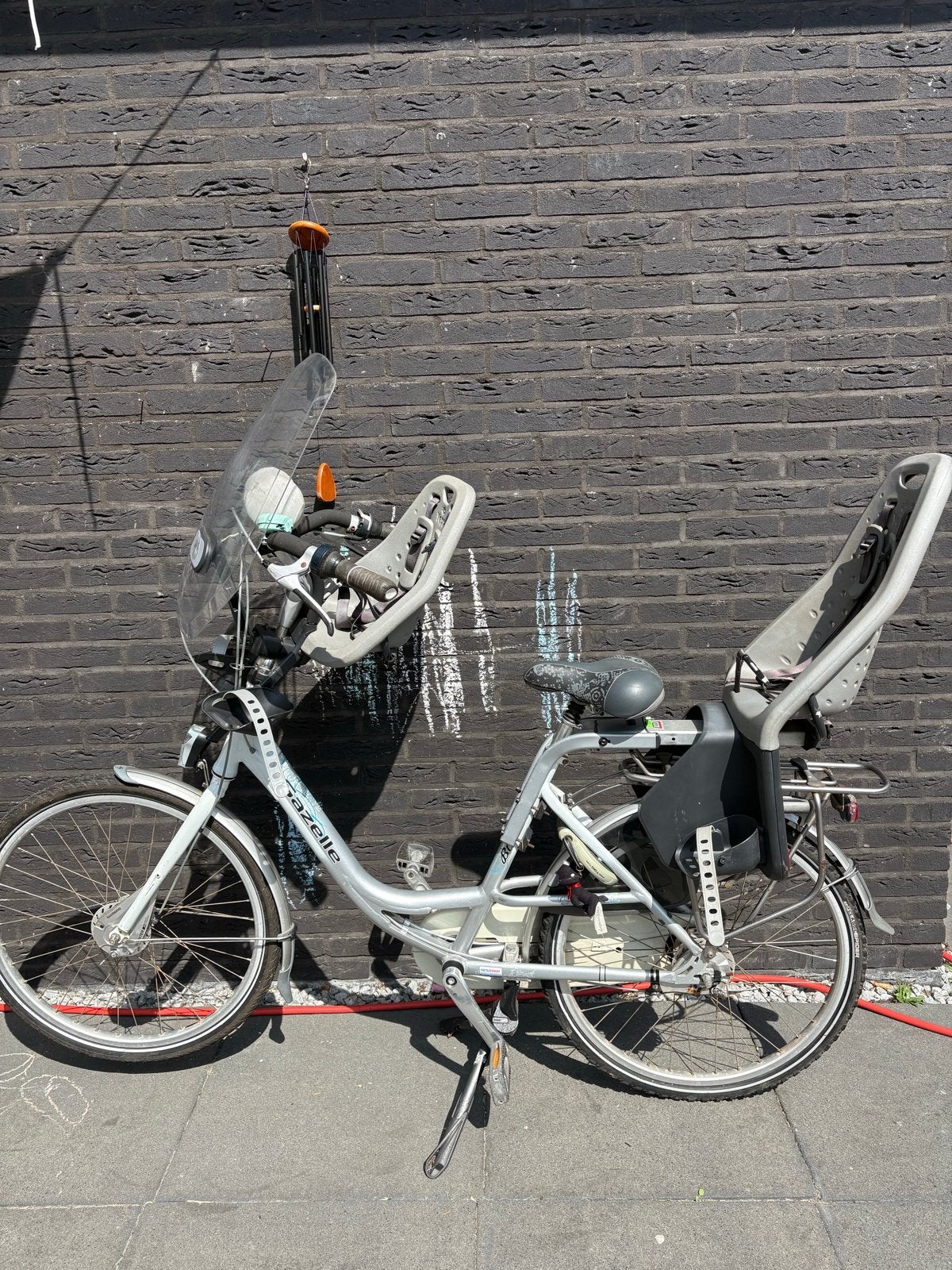 Gazelle fiets met yepp kinderzitjes, Fietsen en Brommers, Fietsen | Dames | Moederfietsen, Ophalen, 2 zitjes, Gebruikt, Versnellingen