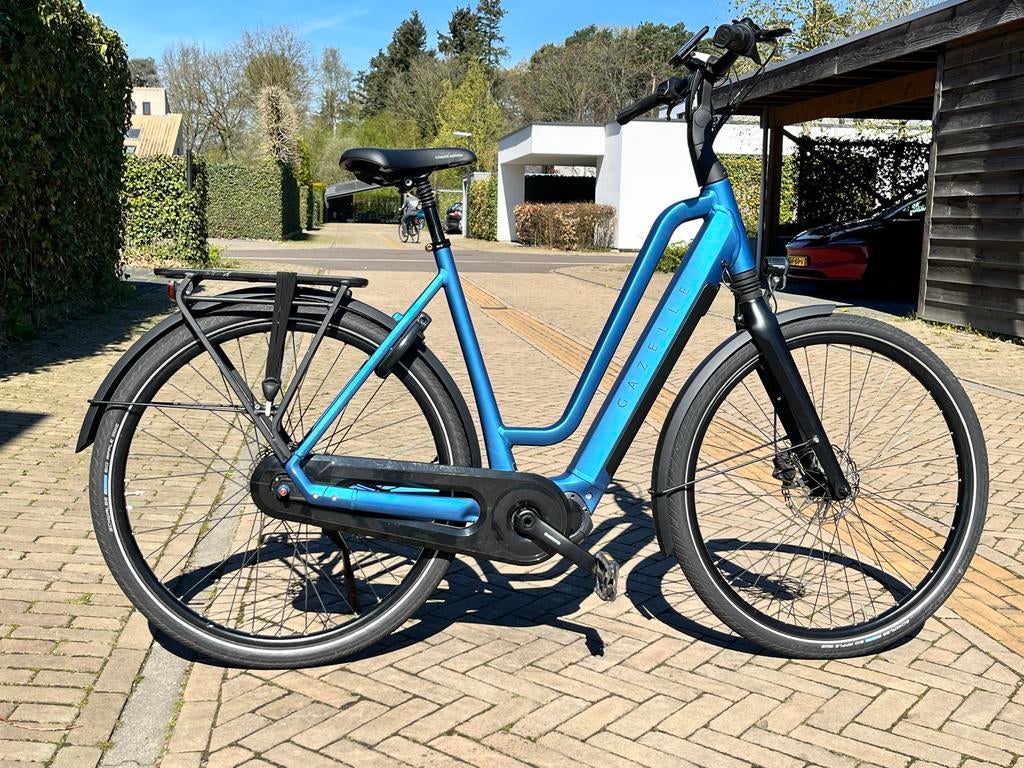 Gazelle Chamonix C7 HMS 57cm e-bike, mat metallic blauw, Fietsen en Brommers, Elektrische fietsen, Ophalen, Gebruikt, 50 km per accu of meer