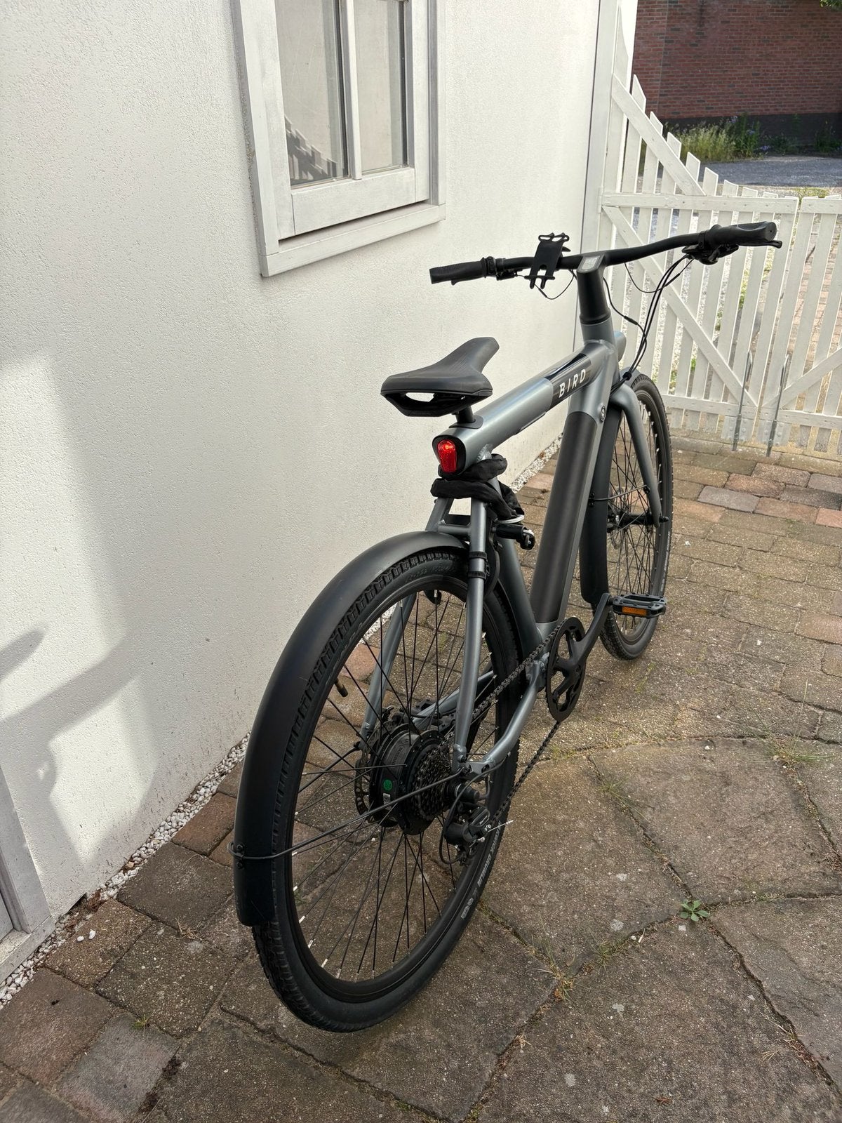 Bird Bike electrische fiets , uitstekende staat , grijs, Zo goed als nieuw, 59 cm of meer, 50 km per accu of meer, Ophalen