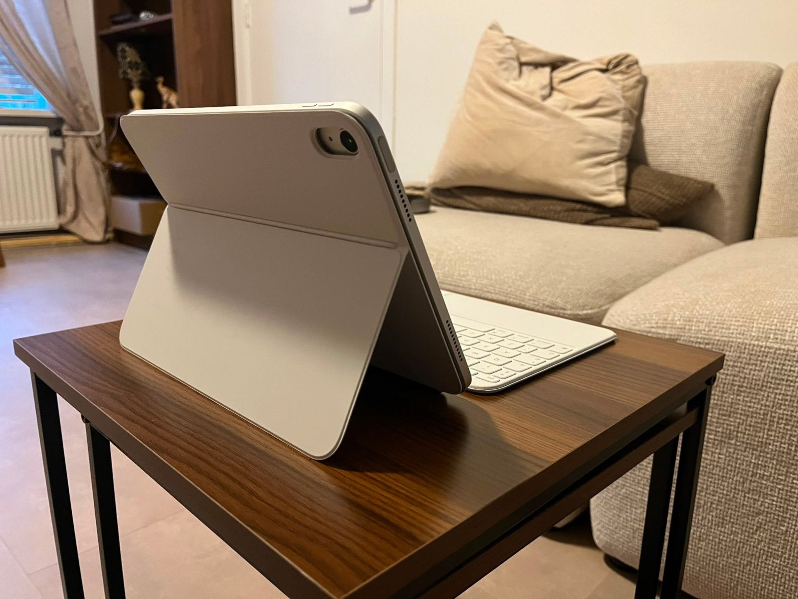 Magic Keyboard Folio voor iPad (A16), 10 inch, Gebruikt, Apple iPad, Wit