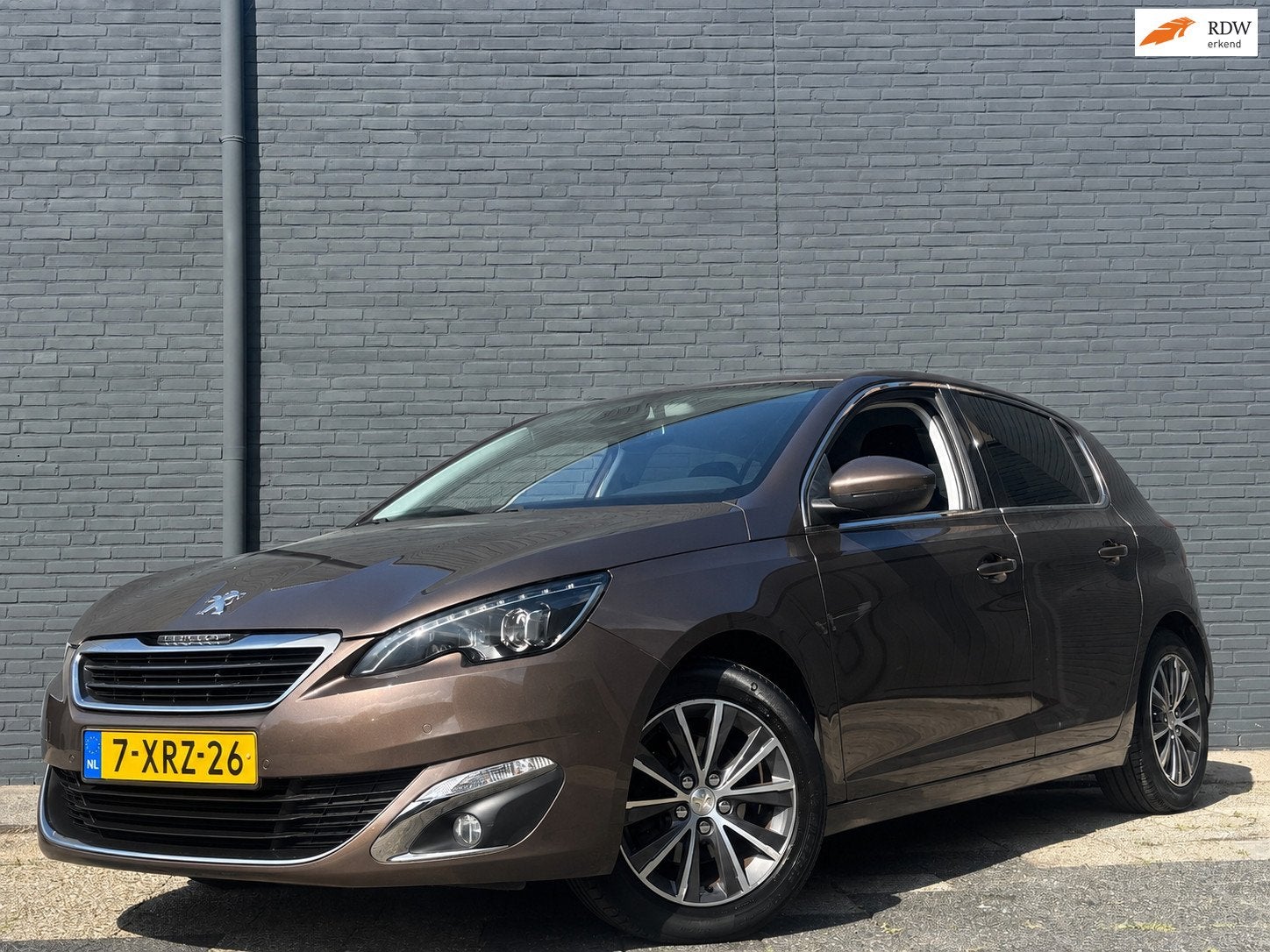 Peugeot 308 1.2 Allure | Automaat | Distributieriem Vervange, Gebruikt, Euro 6, 1199 cc, Bruin