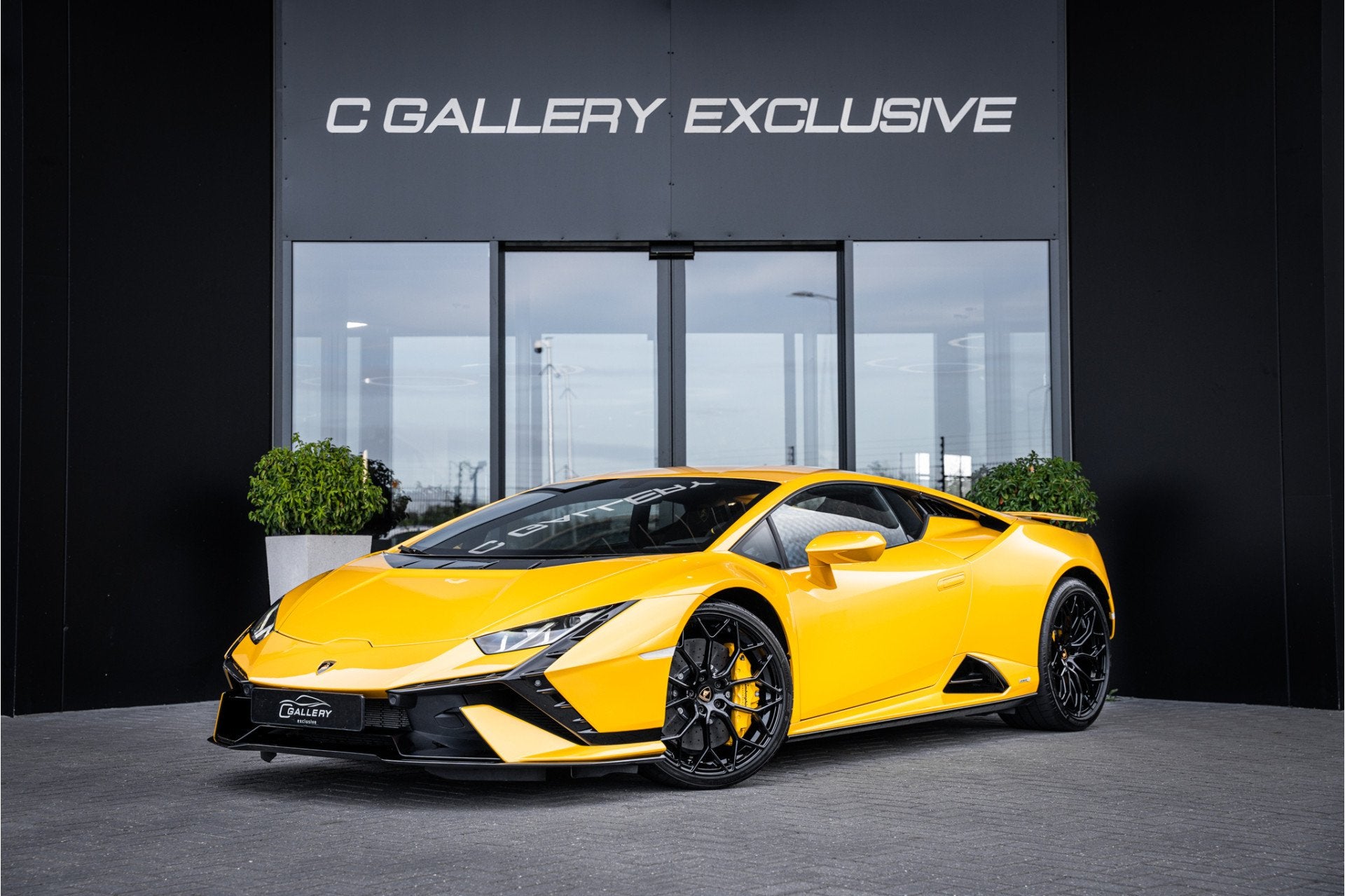 Lamborghini Huracan 5.2 V10 Tecnica RWD - Giallo Inti | Fabr, Auto's, Automaat, Dealer onderhouden, Achterwielaandrijving, Gebruikt