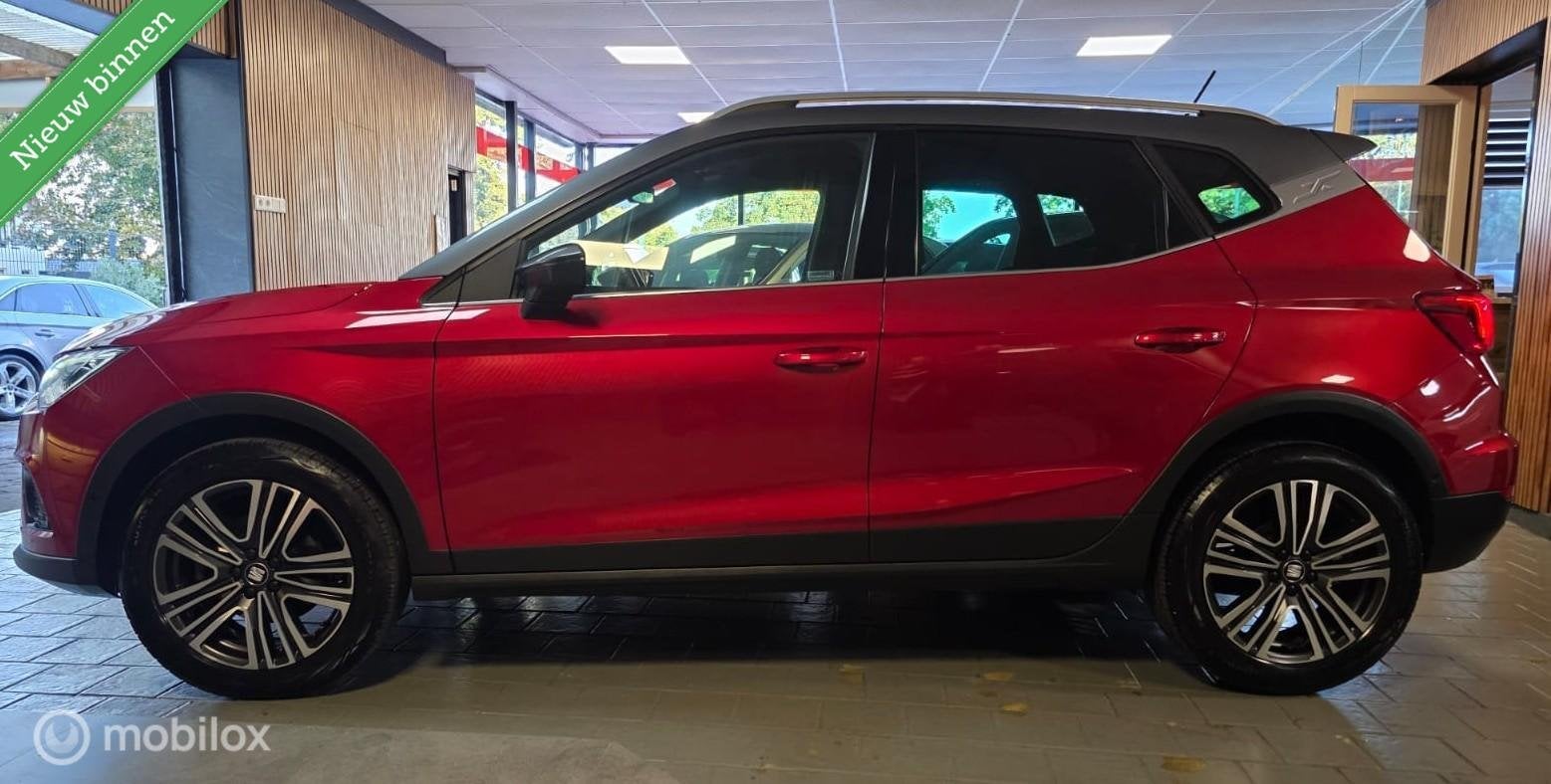 Seat Arona 1.0 TSI Xcellence Carplay Led DSG Trekhaa Incl.AP, Auto's, Dealer onderhouden, Gebruikt, 49 €/maand, Origineel Nederlands