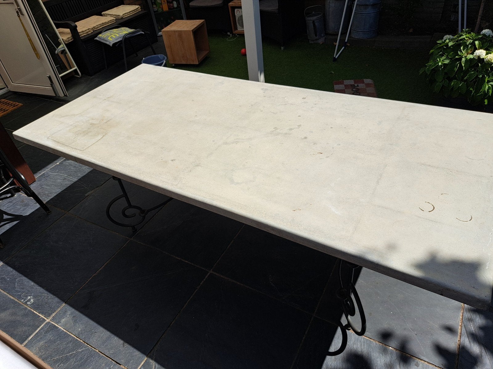 Tuintafel met betonblad, Ophalen of Verzenden, Gebruikt, Rechthoekig, Overige materialen