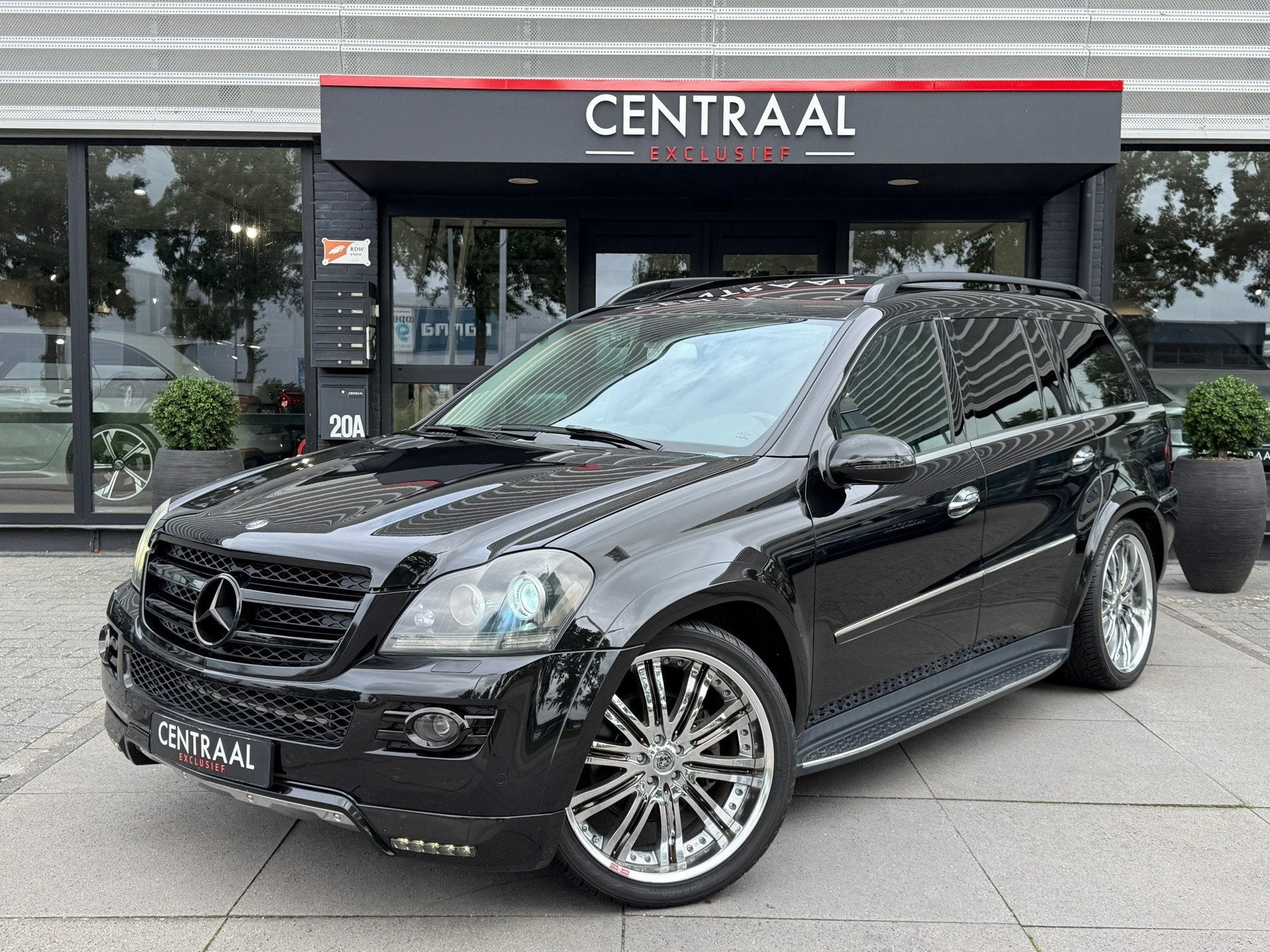 Mercedes-Benz GL-klasse 500 Memory|7Pers|Leder|Camera|Brabus, Auto's, Automaat, 5461 cc, 7 stoelen, Zwart