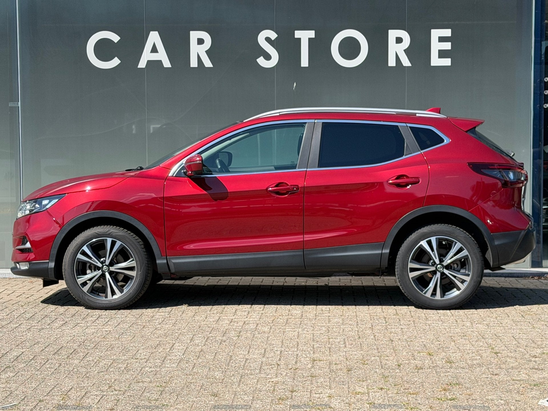 Nissan Qashqai 1.3 DIG-T Design Edition PANO-DAK NAVI, Parkeersensor, Stof, Gebruikt, Bedrijf
