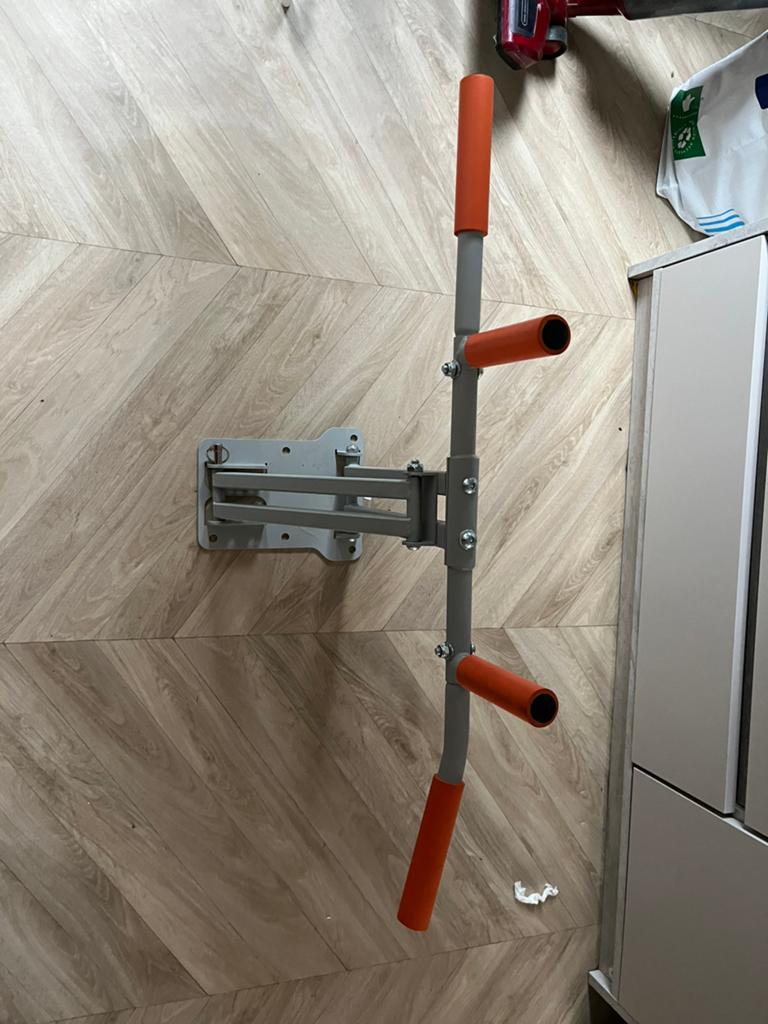Pull up bar, Huis en Inrichting, Lampen | Spots, Zo goed als nieuw, Ophalen
