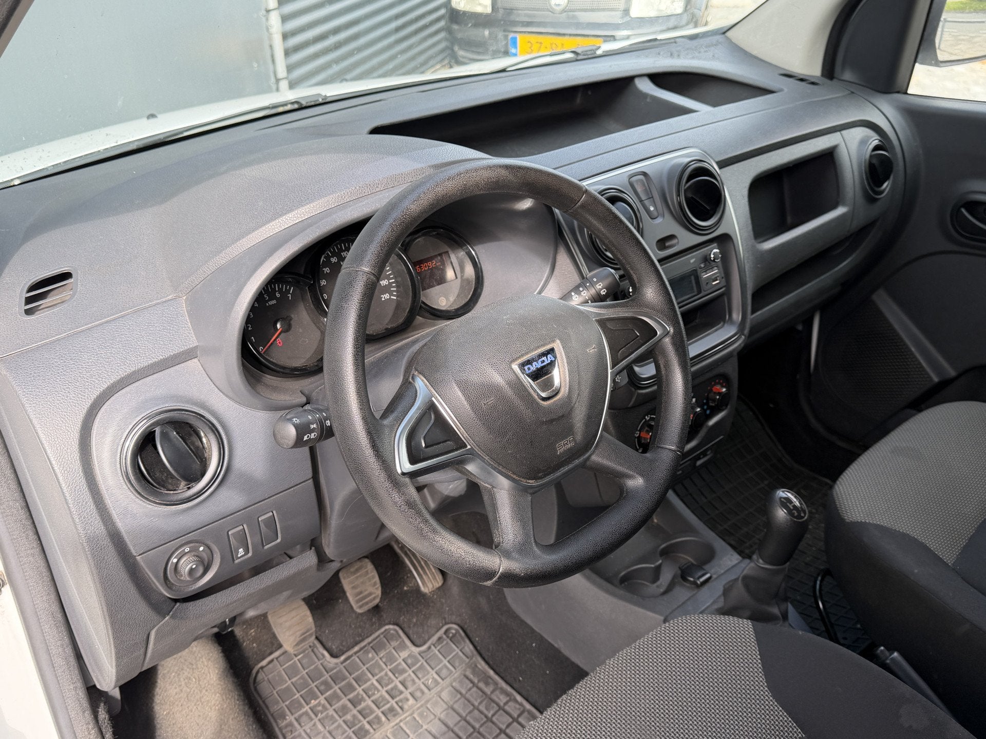 Dacia Dokker BWJ 2019 | 1.5 dCi 75 Essential | TREKHAAK | SC, Auto's, Stof, Gebruikt, 4 cilinders, Wit