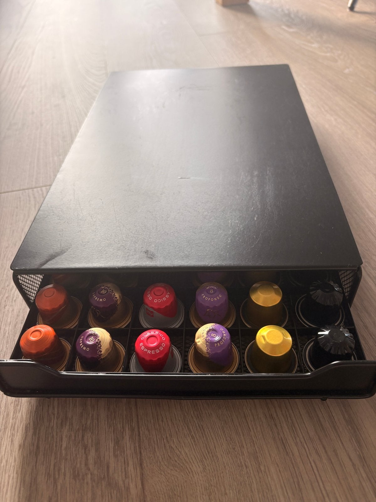 Nespresso capsulehouder met lade - Zwart metaal, Ophalen of Verzenden, Gebruikt, Nespresso, Capsulehouder
