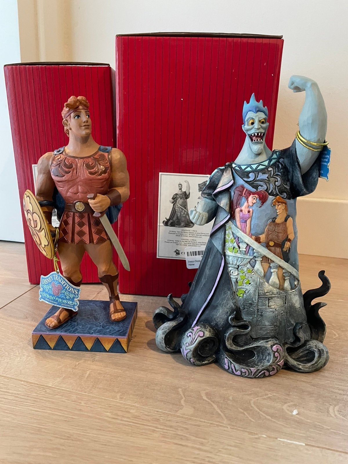 Jim Shore - Disney Traditions Hercules en Hades, Ophalen of Verzenden, Overige figuren, Zo goed als nieuw, Beeldje of Figuurtje