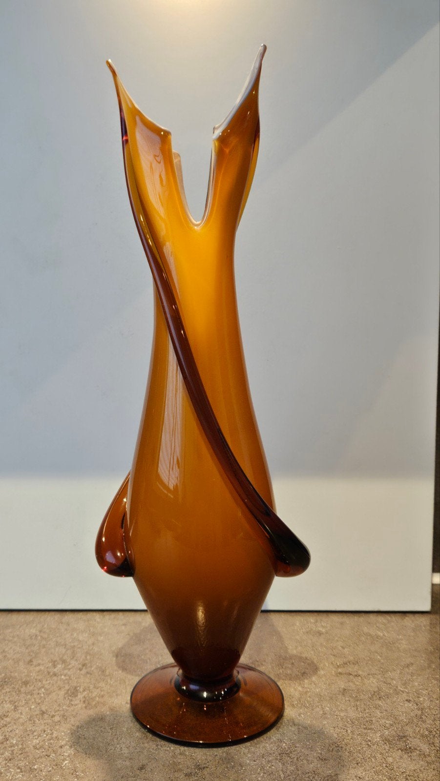 MCM Empoli Art Glass Swung Vase, Oranje, Ophalen of Verzenden, 36 cm, Glas