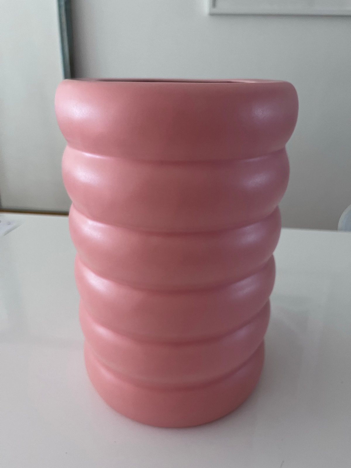Grote oudroze/zalmkleurige Bloomon vaas!, 32 cm, Met patroon/structuur, Ophalen of Verzenden, Zo goed als nieuw