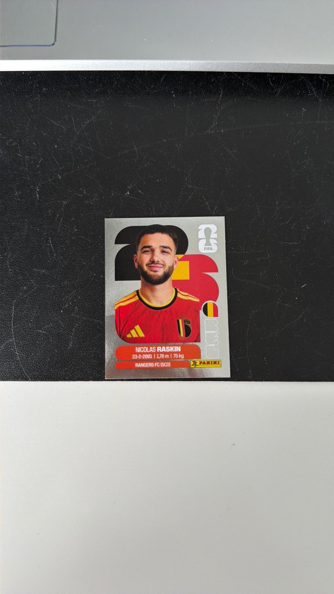 Zilveren Nicolas Raskin Panini FIFA World Cup 2026 Sticker, Ophalen of Verzenden, Nieuw, Buitenlandse clubs, Poster, Plaatje of Sticker