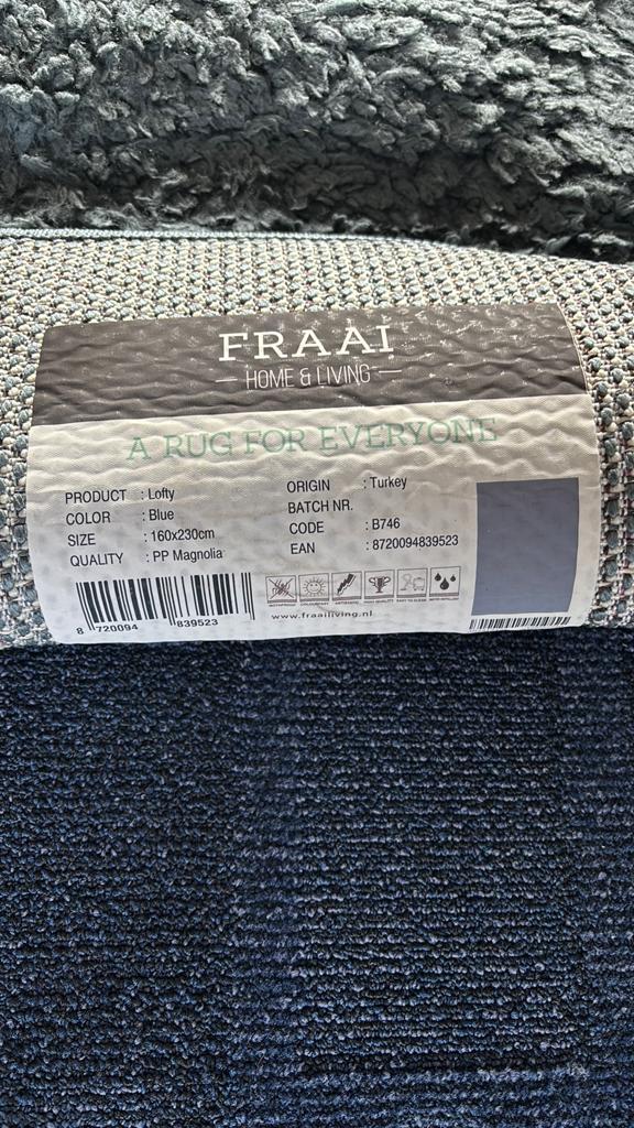 FRAAI HOME & LIVING Vloerkleed - Blauw (160x230cm), Huis en Inrichting, Stoffering | Tapijten en Kleden, Ophalen, Blauw, 150 tot 200 cm