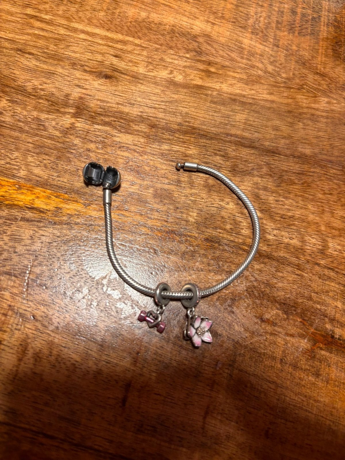 Pandoro zilver met bedels 18cm, Ophalen of Verzenden, Zo goed als nieuw, Zilver, Overige typen
