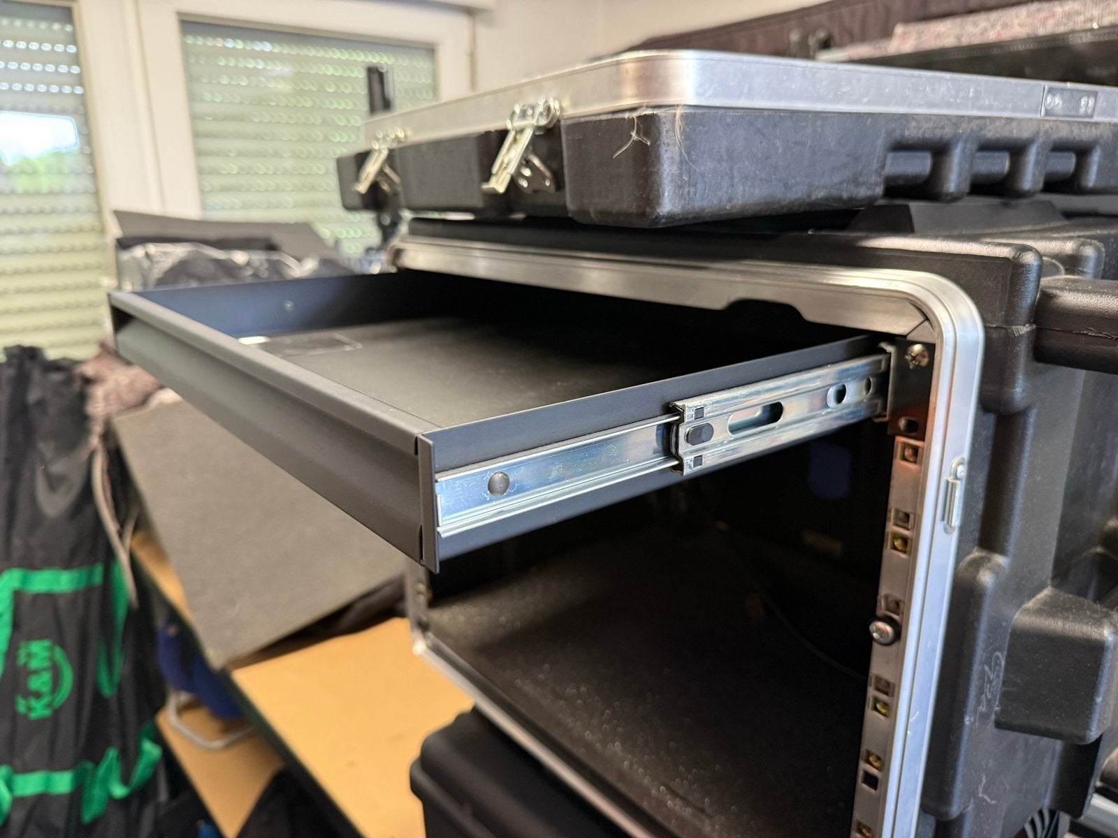 Boschman Flightcase evt met uitschuifbare lade, Muziek en Instrumenten, Behuizingen en Koffers, Ophalen of Verzenden, Gebruikt