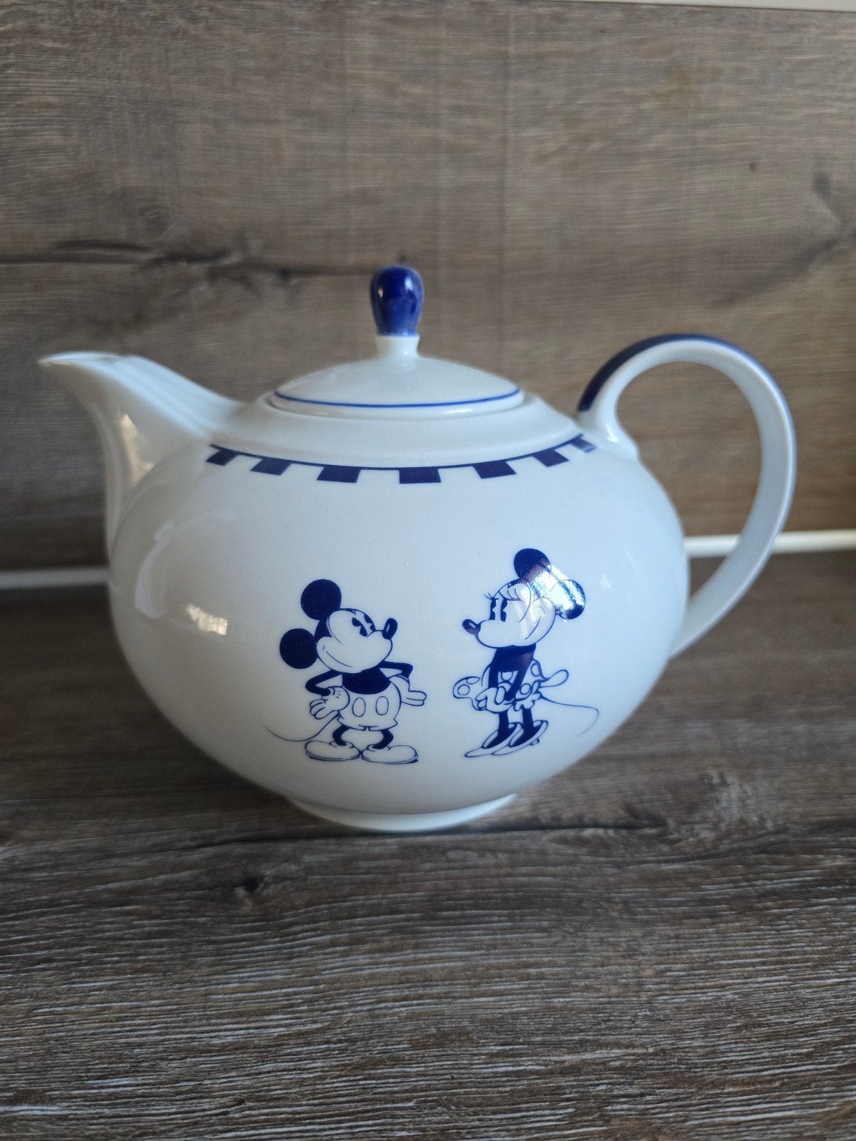 Vintage Mickey Mouse theepot - Guy Degrenne porselein, Vintage, Ophalen of Verzenden, Theepot, Porselein