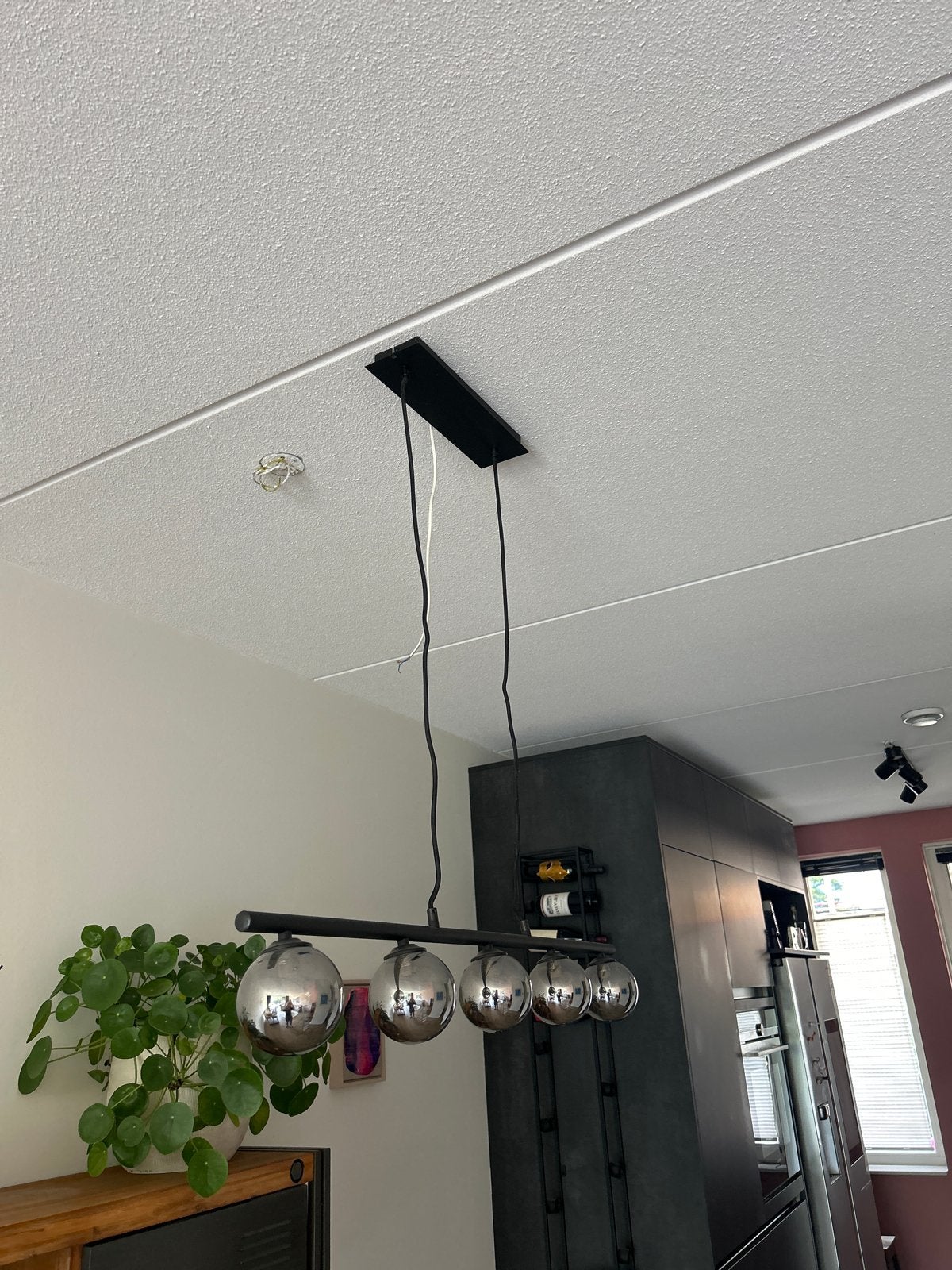 Moderne hanglamp met 5 glazen bollen, Huis en Inrichting, Ophalen, Zo goed als nieuw, Glas