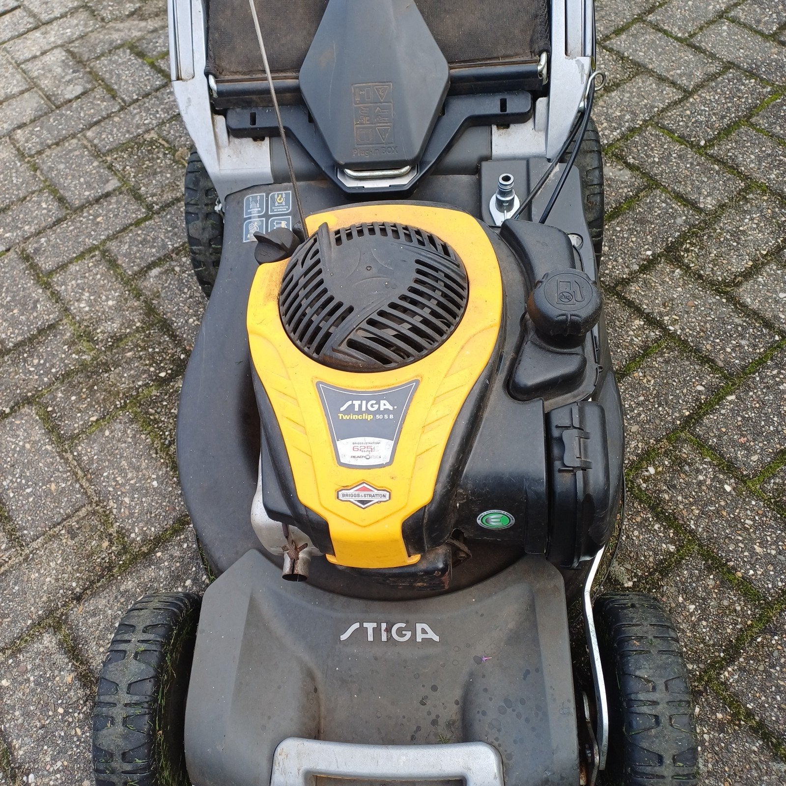 Stiga Twinclip 50 SVEQ B Benzine Grasmaaier, Cirkelmaaier, Gebruikt, Stiga, Ophalen of Verzenden