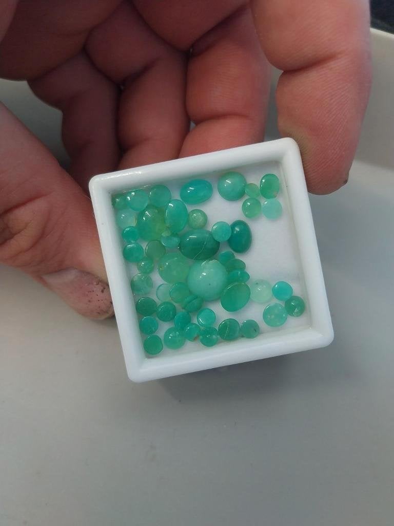 Lot met Australische chrysopraas cabochons, Ophalen of Verzenden, Zo goed als nieuw