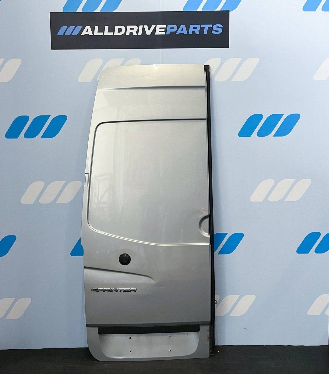 Mercedes Sprinter W906 achterdeur links grijs H2 A9067402300, Auto-onderdelen, Gebruikt, -, Deur, -