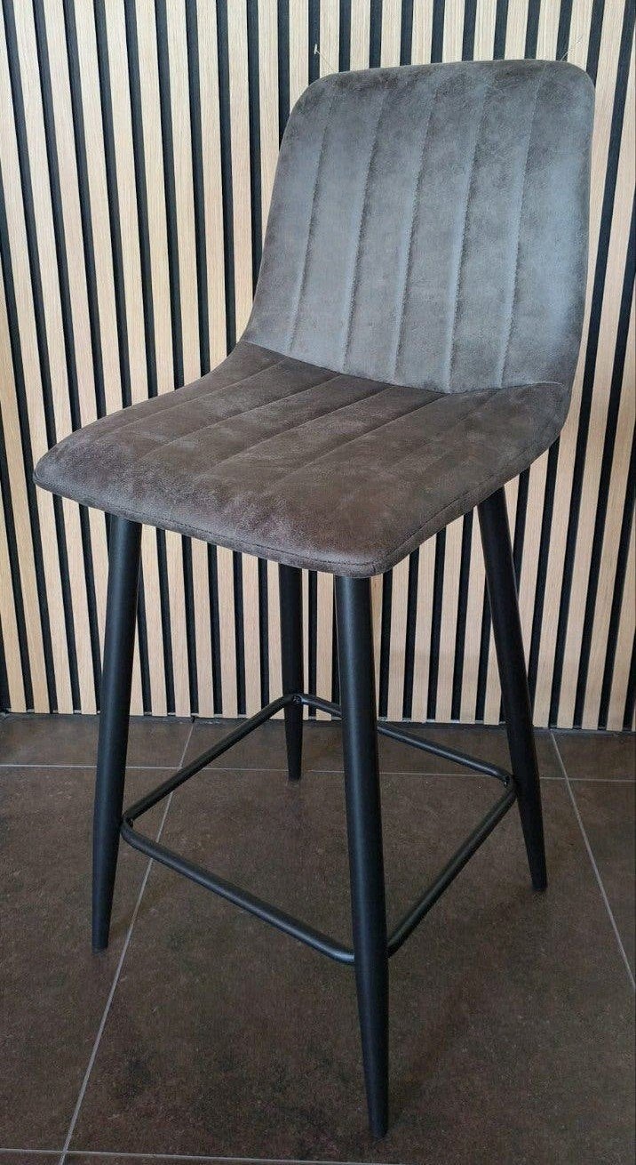 NIEUW barkruk Reed set van 3 UITVERKOOP van €297,-, 3 krukken, Ophalen of Verzenden, Nieuw, 60 tot 90 cm