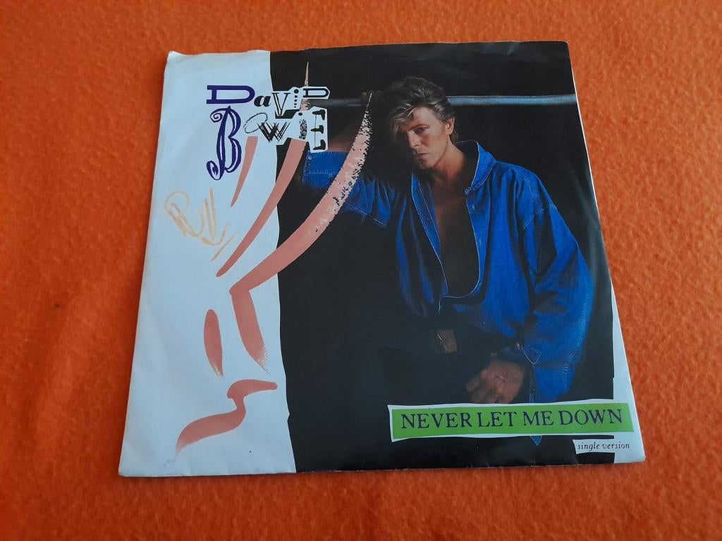 David Bowie - Never let me down (1987), Cd's en Dvd's, Vinyl Singles, Gebruikt, Pop, Originele persing, Ophalen of Verzenden