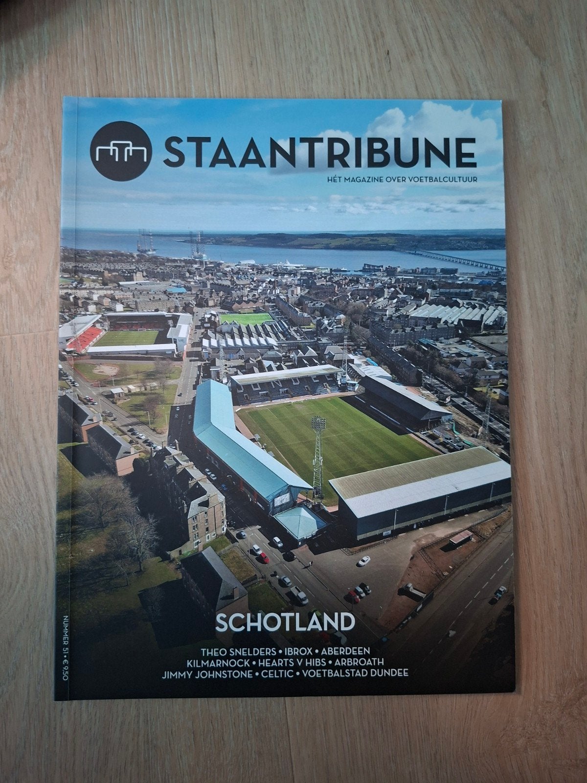 Staantribune Magazine NR 51, Ophalen of Verzenden, Buitenlandse clubs, Boek of Tijdschrift